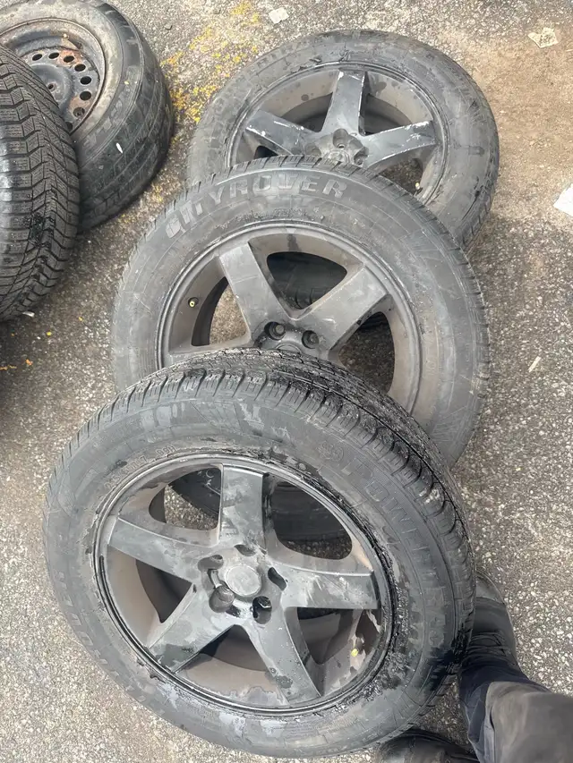 3 mag a vendre avec des pneues