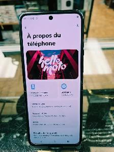Cellulaire  Razr - Photo 2