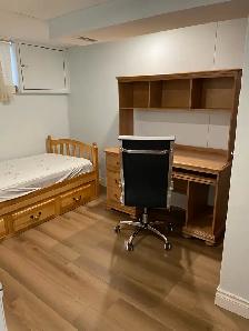 Home away home- student rental ( girls)-McMaster university