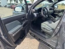 2026 Toyota Tacoma Hybrid Trailhunter - Photo 14
