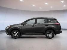 2018 Toyota RAV4 LE - Heated Seats - Bluetooth