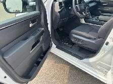 2026 Toyota Tundra 4x4 Double Cab SR5 for sale - Photo 13