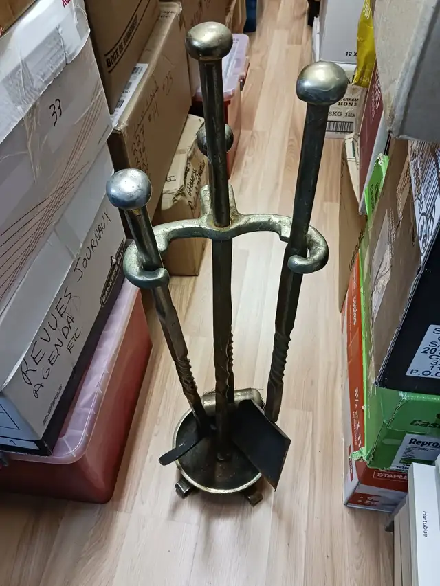 FIREPLACE TOOL SET - FREE DELIVERY