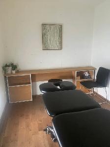 Local à louer, pour thérapeutes (avec table électrique incluse) - Photo 4