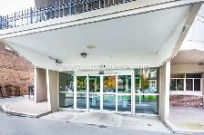 FURNISHED STUDIO IN DOWNTOWN TORONTO- FLEXIBLE LEASE TERMS - Photo 7