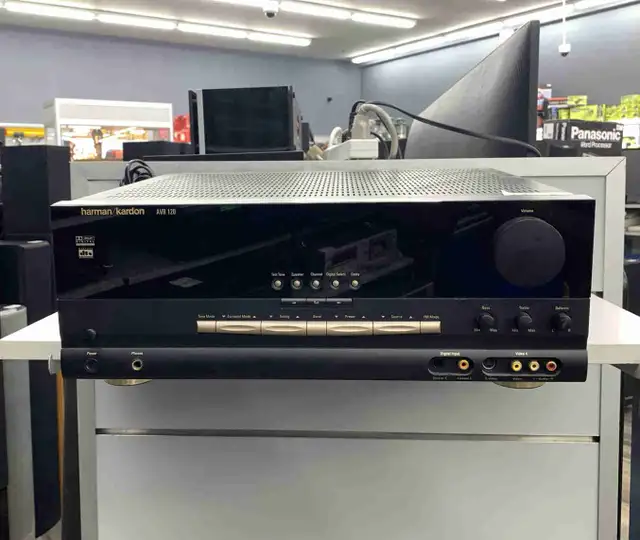 Harman Kardon AVR120 5.1 Receiver