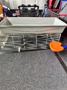 hardly used FREE large rabbit cage