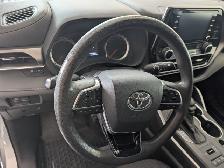 2020 Toyota Highlander LE AWD - Photo 13