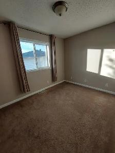 3 bed 2.5 bath townhouse in Timberlea for rent - Photo 7