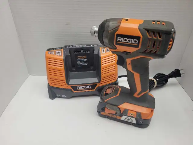 Ridgid R86034 18v Impact Driver Kit