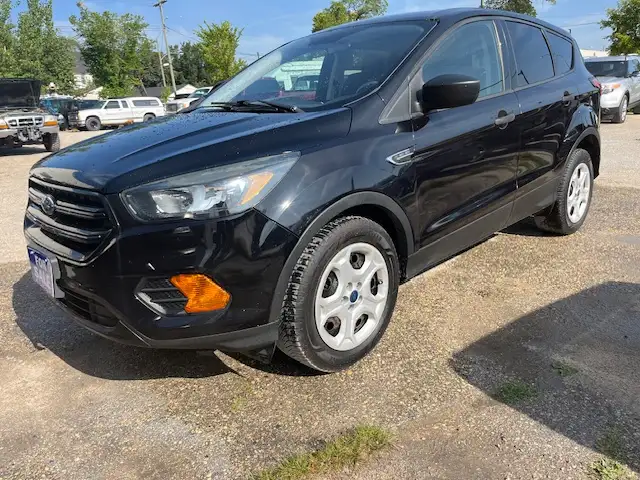 2019 Ford Escape Saftied Clean Title $9900