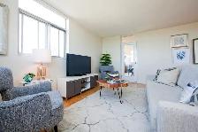 3 Bedroom Apartment for Rent Steps to Victoria Park Station! - Photo 3