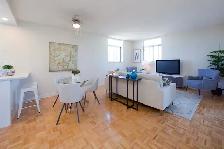 3 Bedroom Apartment for Rent Steps to Victoria Park Station! - Photo 6