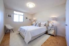 3 Bedroom Apartment for Rent Steps to Victoria Park Station! - Photo 8