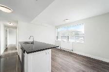 2 Bedroom Apartment for Rent - 350 The East Mall - Photo 8