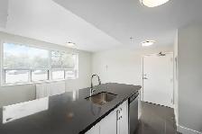 2 Bedroom Apartment for Rent - 350 The East Mall - Photo 13