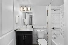 1 Bedroom Apartment for Rent - 2495 Lakeshore Blvd. W - Photo 4