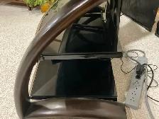 TV Stand - Photo 3