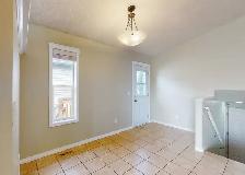 #7471- 3bed/1bath upper level in Westpointe. Avail. Sept 23rd - Photo 7