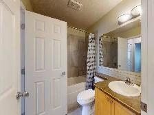#7471- 3bed/1bath upper level in Westpointe. Avail. Sept 23rd - Photo 11