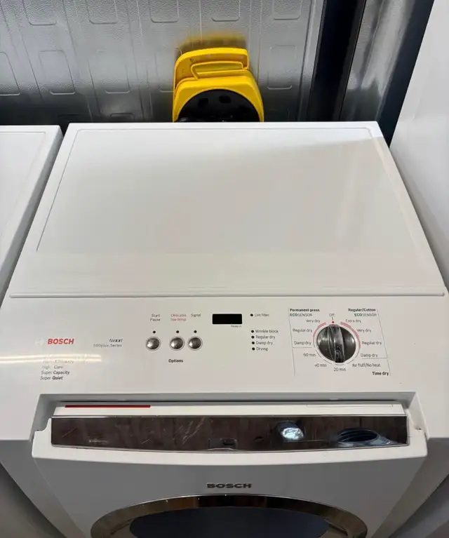Bosch Nexxt 500 Plus Series Washer & Dryer Set — Clean & Working