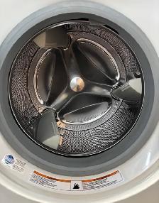 Bosch Nexxt 500 Plus Series Washer & Dryer Set — Clean & Working - Photo 3