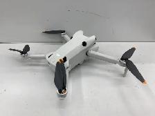 DJI Mini 4 Pro with Fly More Kit - Photo 4