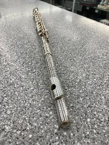 Gemeinhardt M2 Student Flute - Photo 3