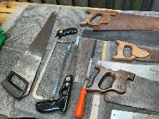Assorted Lot of 11 Vintage Hand Saws ! - Photo 2