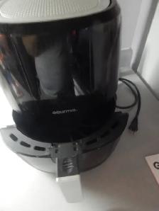 5 Quart Digital Air Fryer, Like NEW - Photo 3