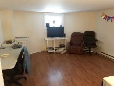 Sept 1. Share 3 bedroom near Dal/Kings $900.00 all in. - Photo 2