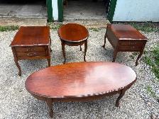Coffee table set