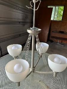 Light fixture