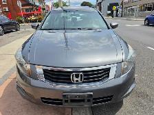 2010 Honda Accord Sedan - Photo 2