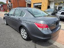 2010 Honda Accord Sedan - Photo 5