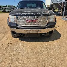 2012 GMC Duramax - Photo 3