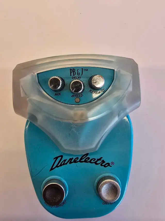 Danelectro PB & J Delay