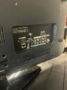 LG 32" 32LD452b TV - Photo 2