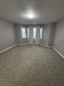 3 Bed 2.5 Bath Duplex with Double Attached Garage in Westpointe - Photo 6