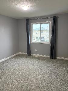 3 Bed 2.5 Bath Duplex with Double Attached Garage in Westpointe - Photo 7