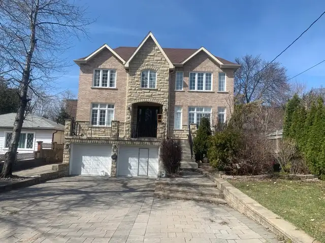 Bachelor Apartment for Rent @Bayview/Major Mackenzie