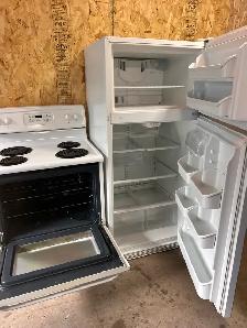 SUPERBE CUISINIÈRE ET FRIGO livraison aujourd’hui même
