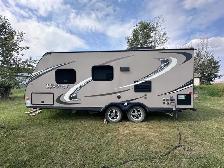 2013 24’ Kodiak Camper Trailer for Sale - Photo 2