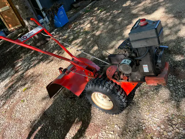 Ariens Rocket 5 rear-tine rototiller