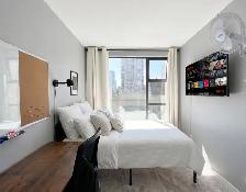 STRESS-FREE DOWNTOWN LIVING | Weekly Cleaning & On-Call Handyman - Photo 2
