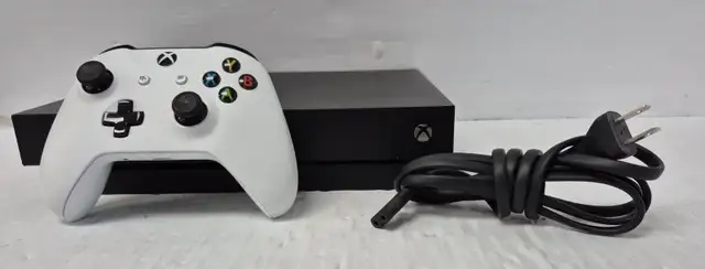 (N9749317) Microsoft 1787 Xbox One X Disc Edition - 1TB