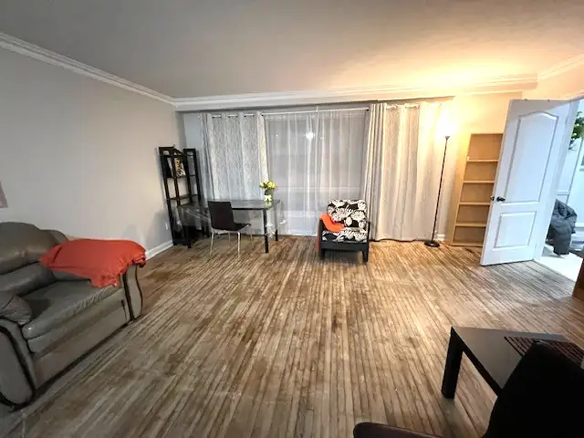 Furnished room main floor house near subway Yonge/Finch