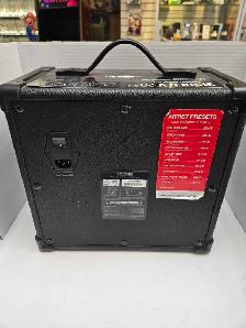 Line 6 Spider V20 MKII 20 watt Guitar Amp - Photo 3