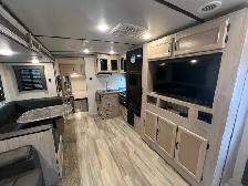 2021 NORTHERN SPIRIT 2557RB, U-SHAPED DINETTE SPACIOUS, - Photo 11