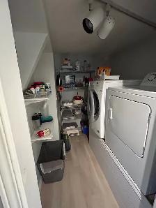 Large 2 bedroom in Hidden Valley. Laundry & Utilities included. - Photo 9